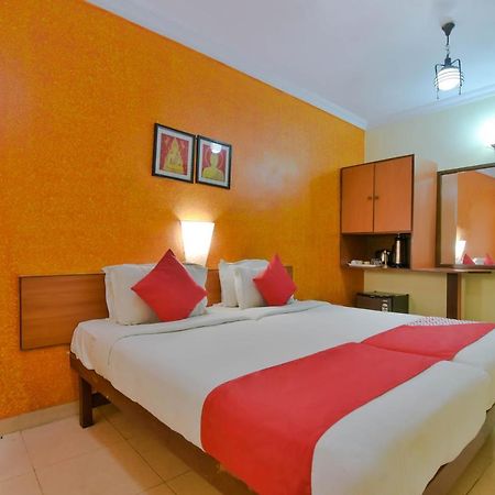 Hotel Manoshanti Panaji Exteriör bild