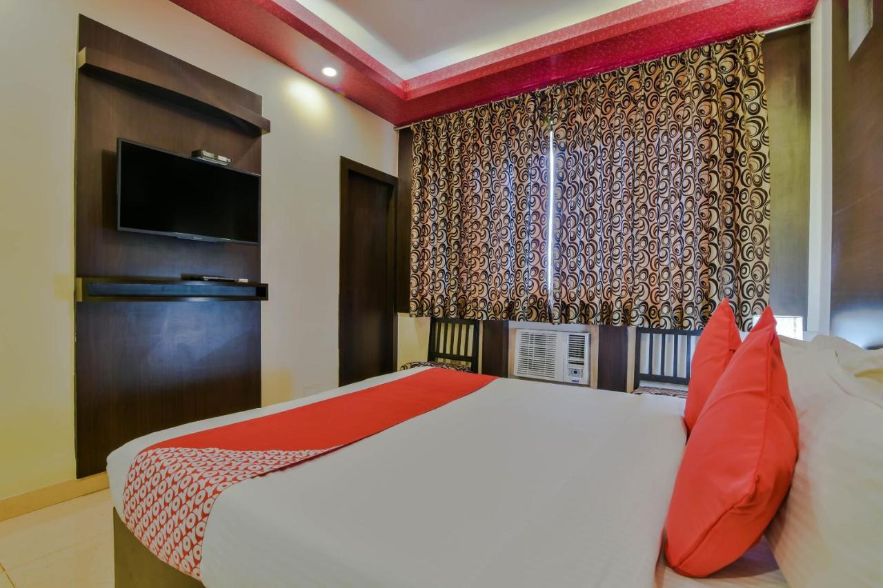 Hotel Manoshanti Panaji Exteriör bild