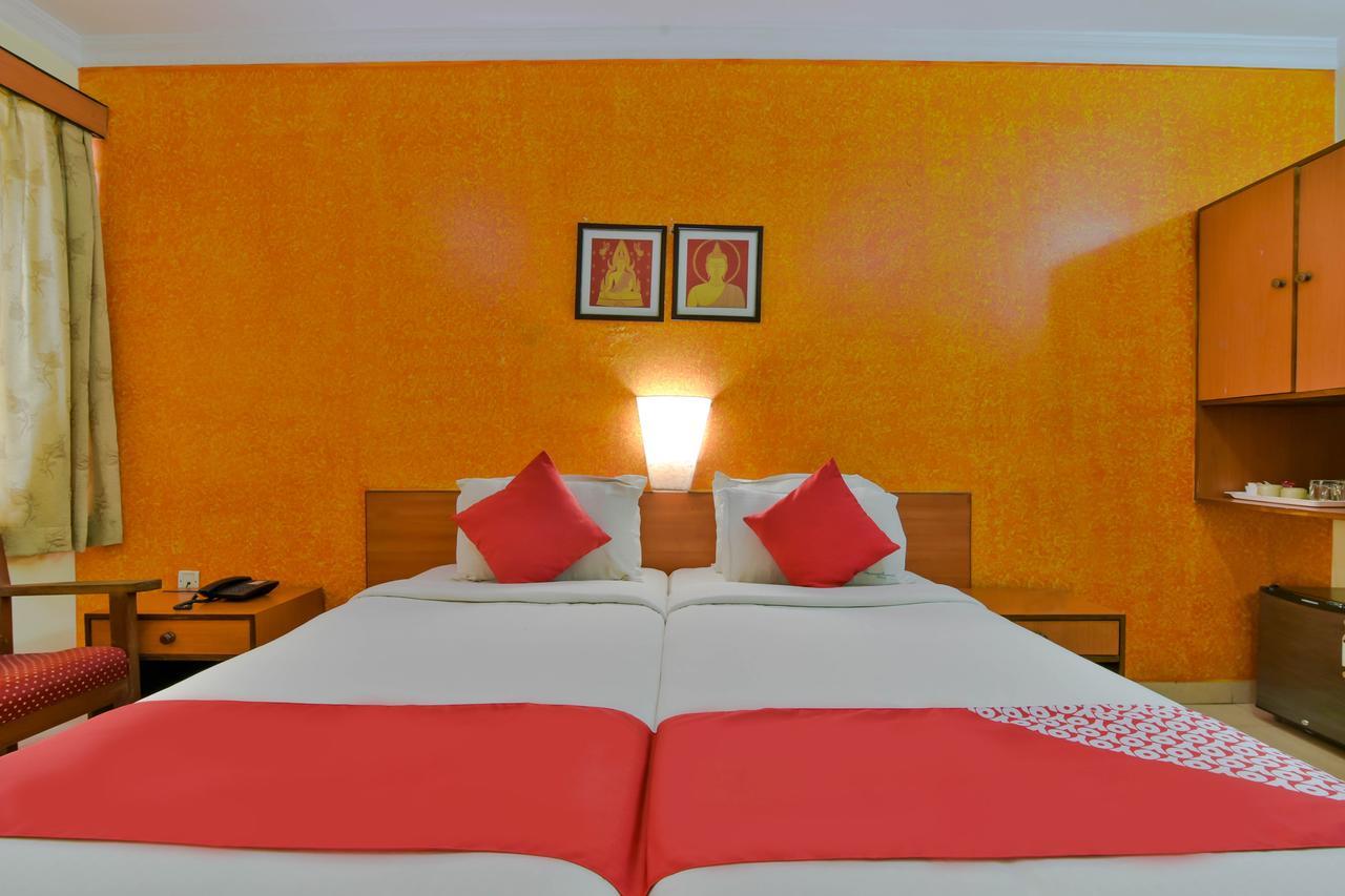 Hotel Manoshanti Panaji Exteriör bild