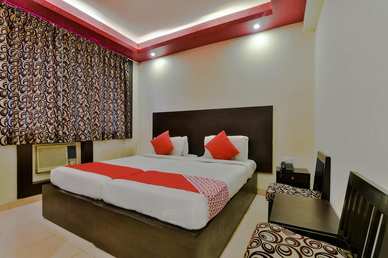 Hotel Manoshanti Panaji Exteriör bild